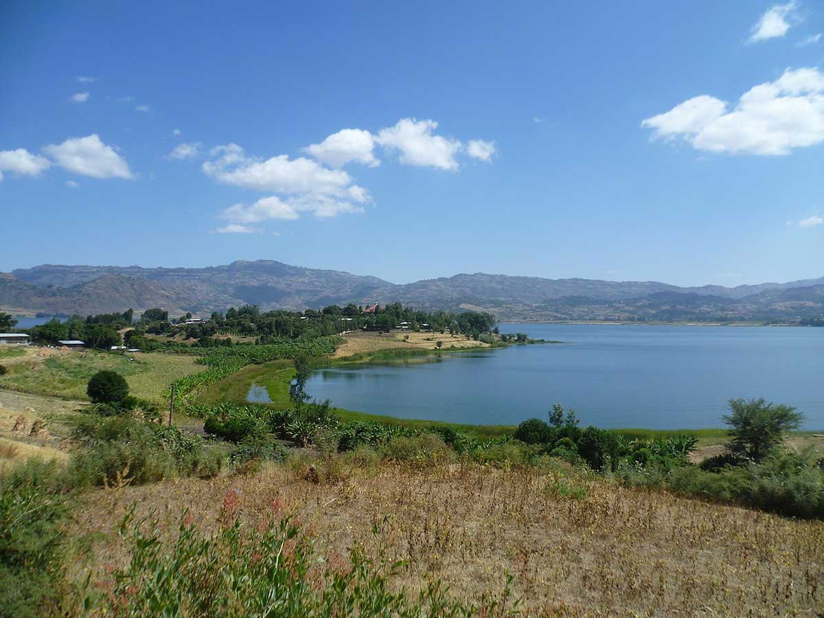 Lake Hayq Mahteb Ethiopian Tours